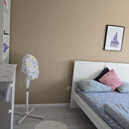 Quarto Familiar Com Cama De Casal Apenas Para Casais E Raparigas Nenhum Homem Individual Braga Luaran gambar