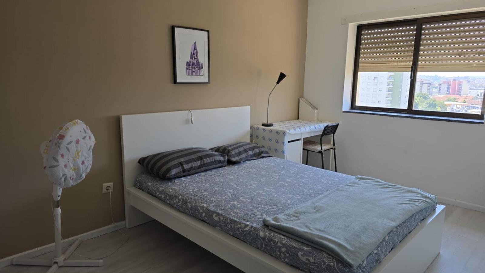 Quarto Familiar Com Cama De Casal Apenas Para Casais E Raparigas Nenhum Homem Individual Braga Luaran gambar